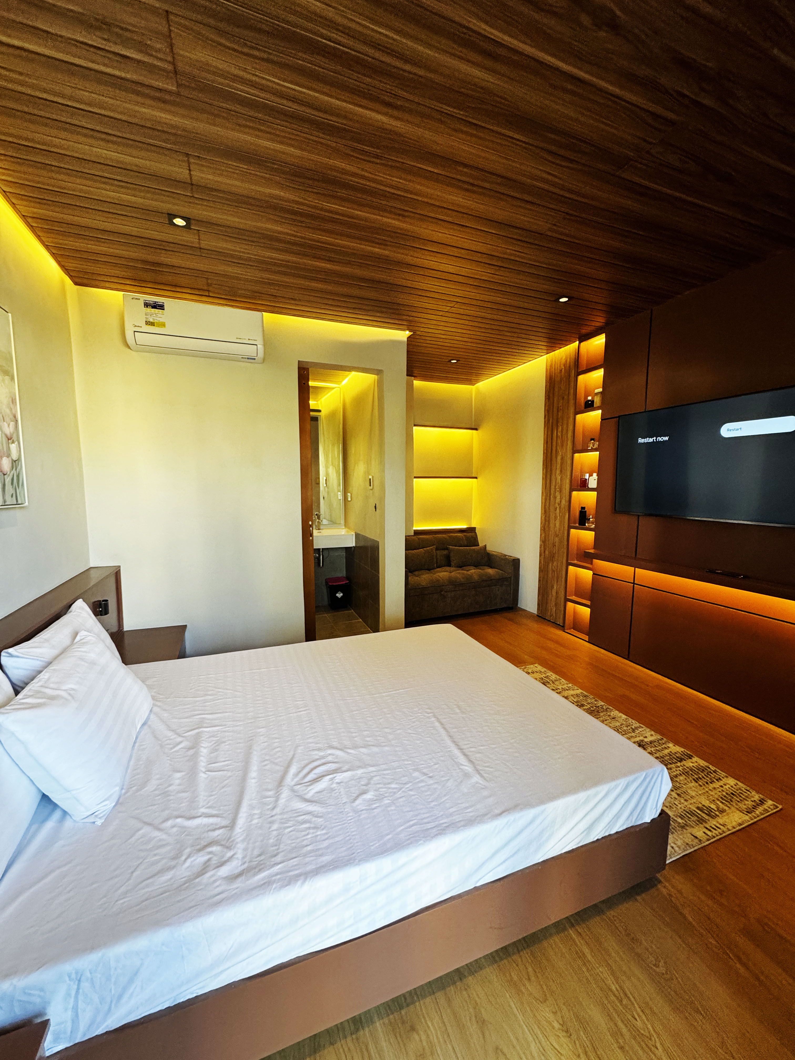 Room 204